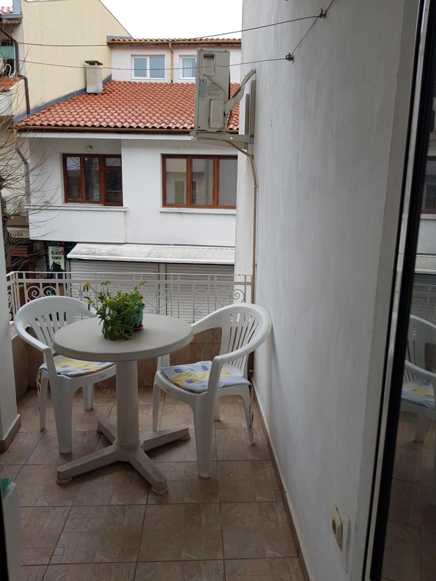 Megi Apartments Sozopol Luaran gambar